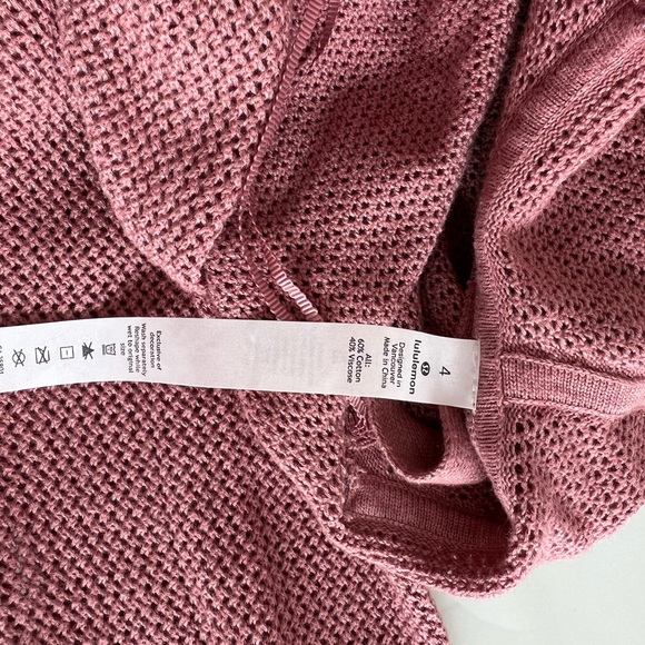 Lululemon Still Movement Wrap - Picture 10 of 10